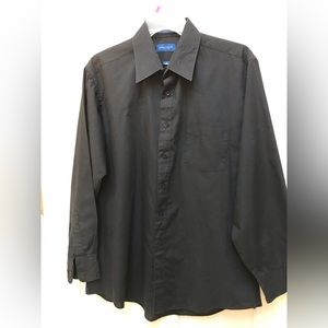 Men's Black Dress Shirt Long Sleeves. Brand: Town Craft Size: 16 32/33
